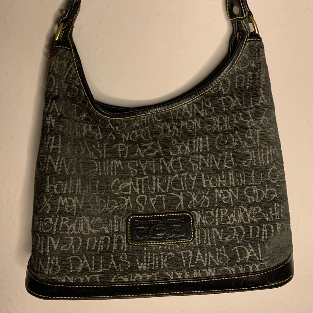 Vintage Dooney Bourke Shoulder Bag